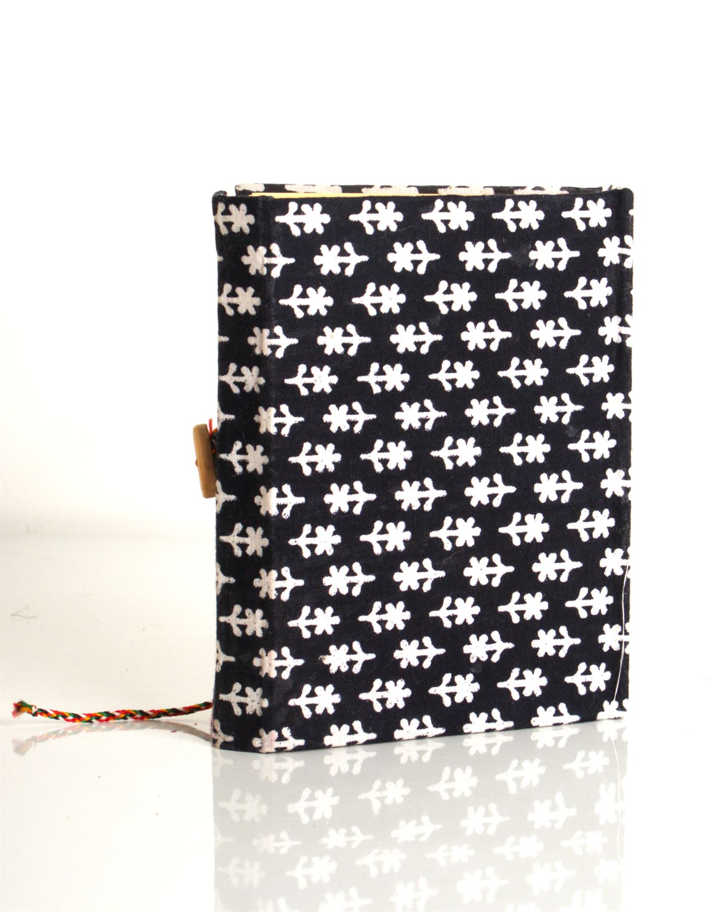 Black handmade diary with white pattern fabric cover and buttoned flap - Image 2